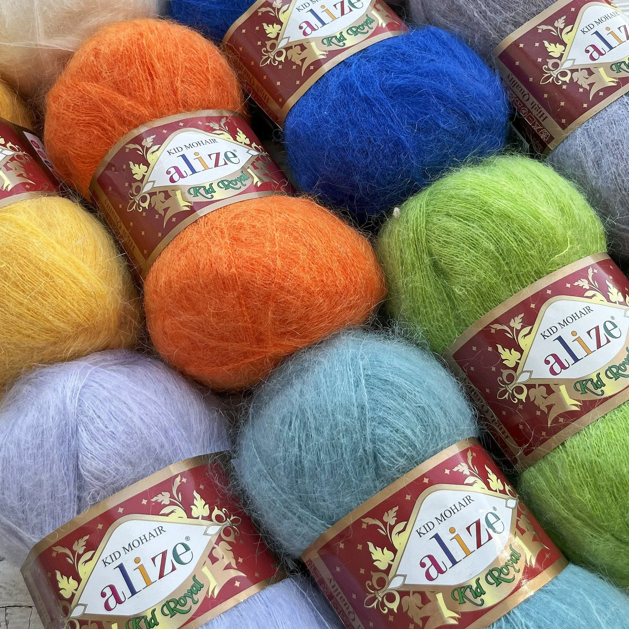 Alize Kid Royal, 16 Colors, 1.76 oz / 547 yards