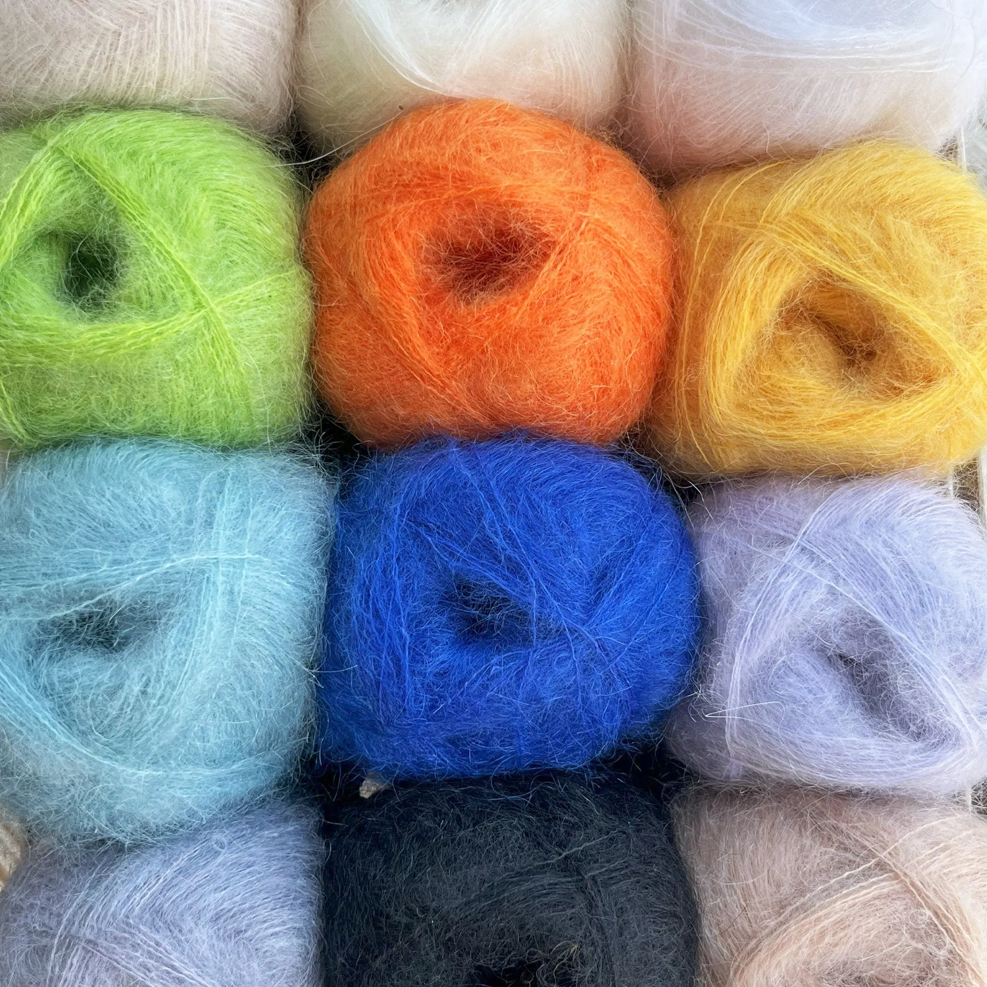 Alize Kid Royal, 16 Colors, 1.76 oz / 547 yards