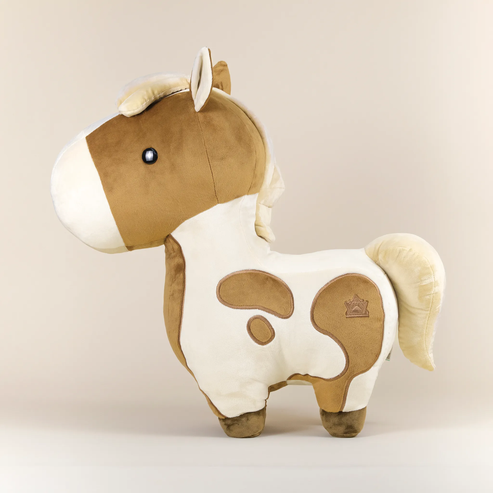 Giant Pinto the Horsi