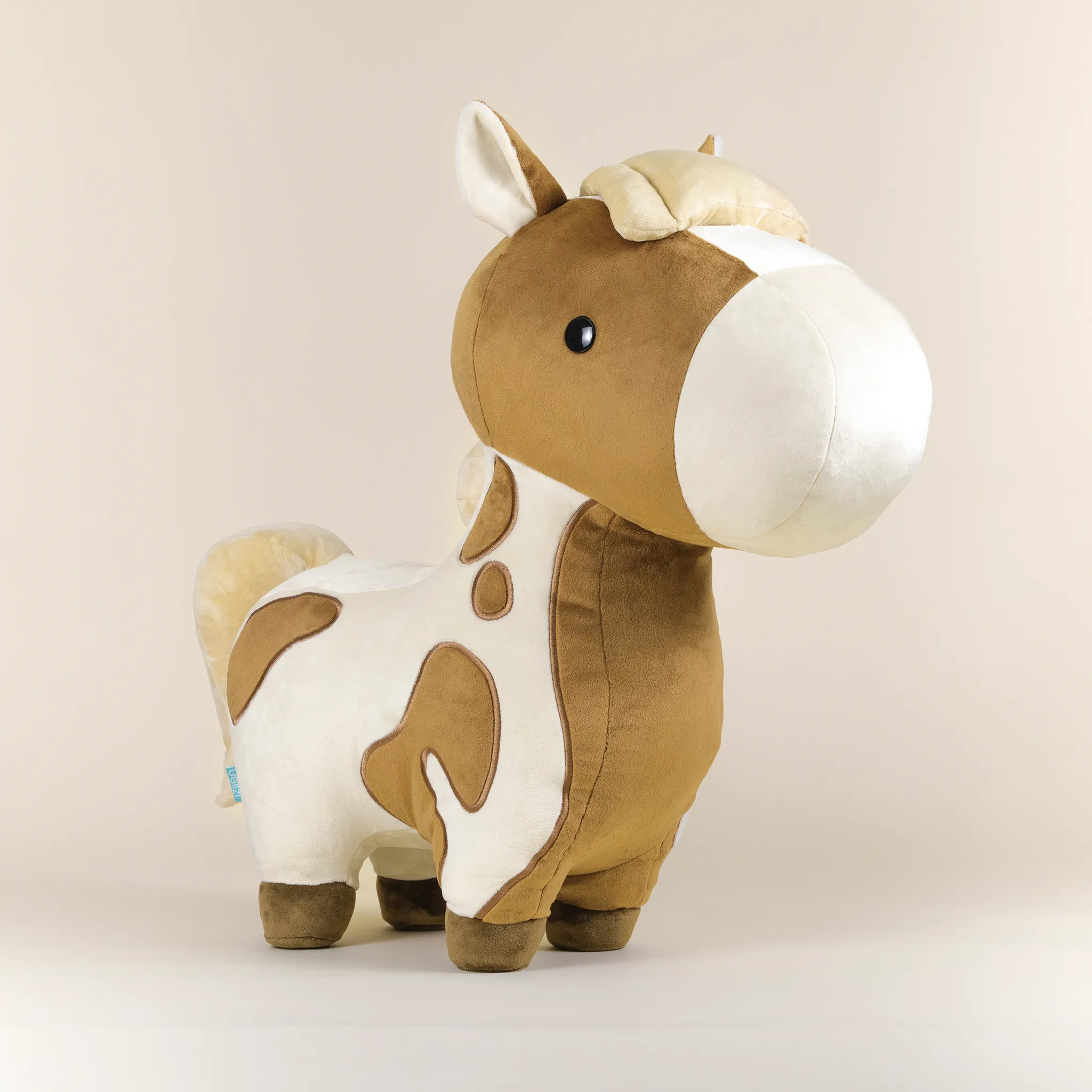 Giant Pinto the Horsi