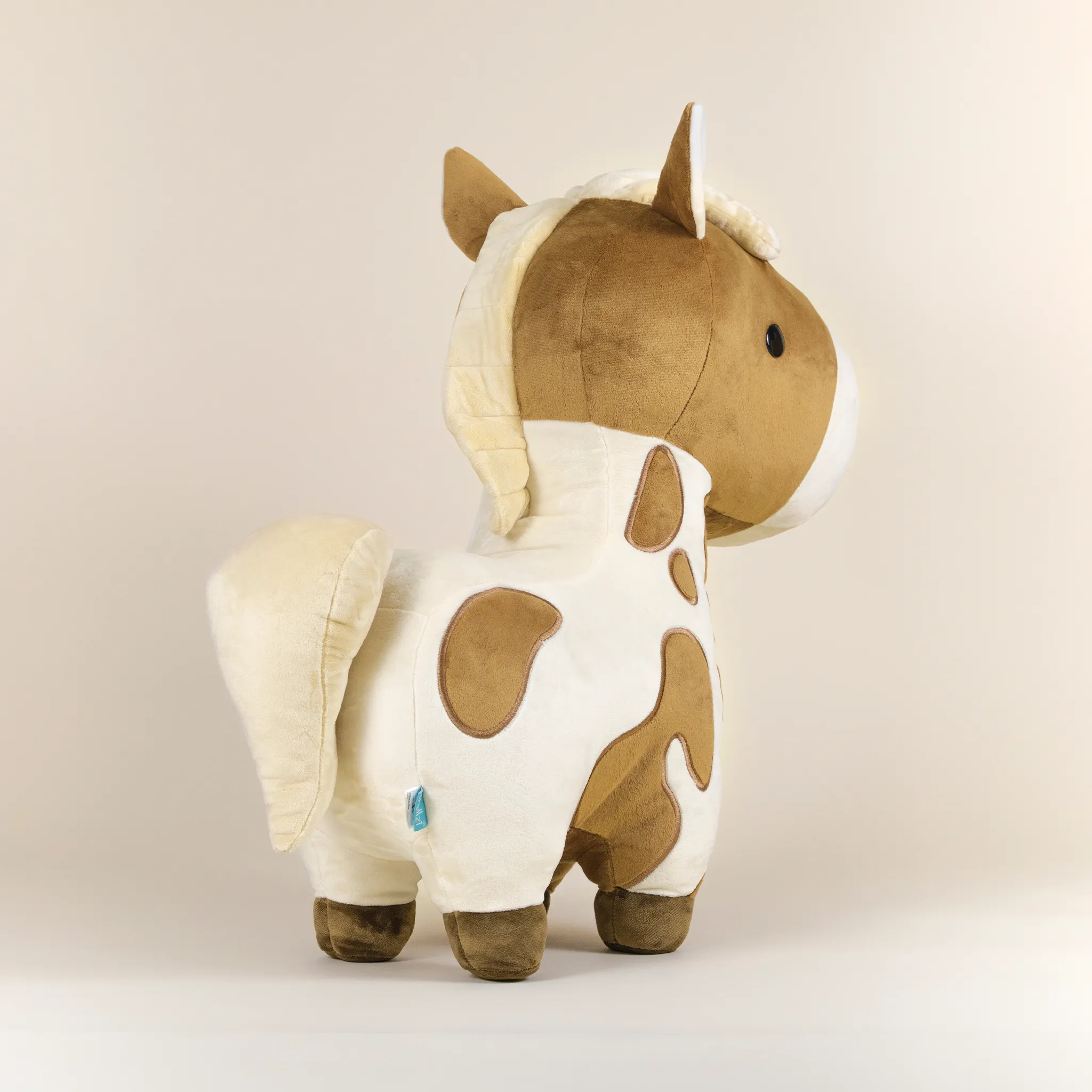 Giant Pinto the Horsi