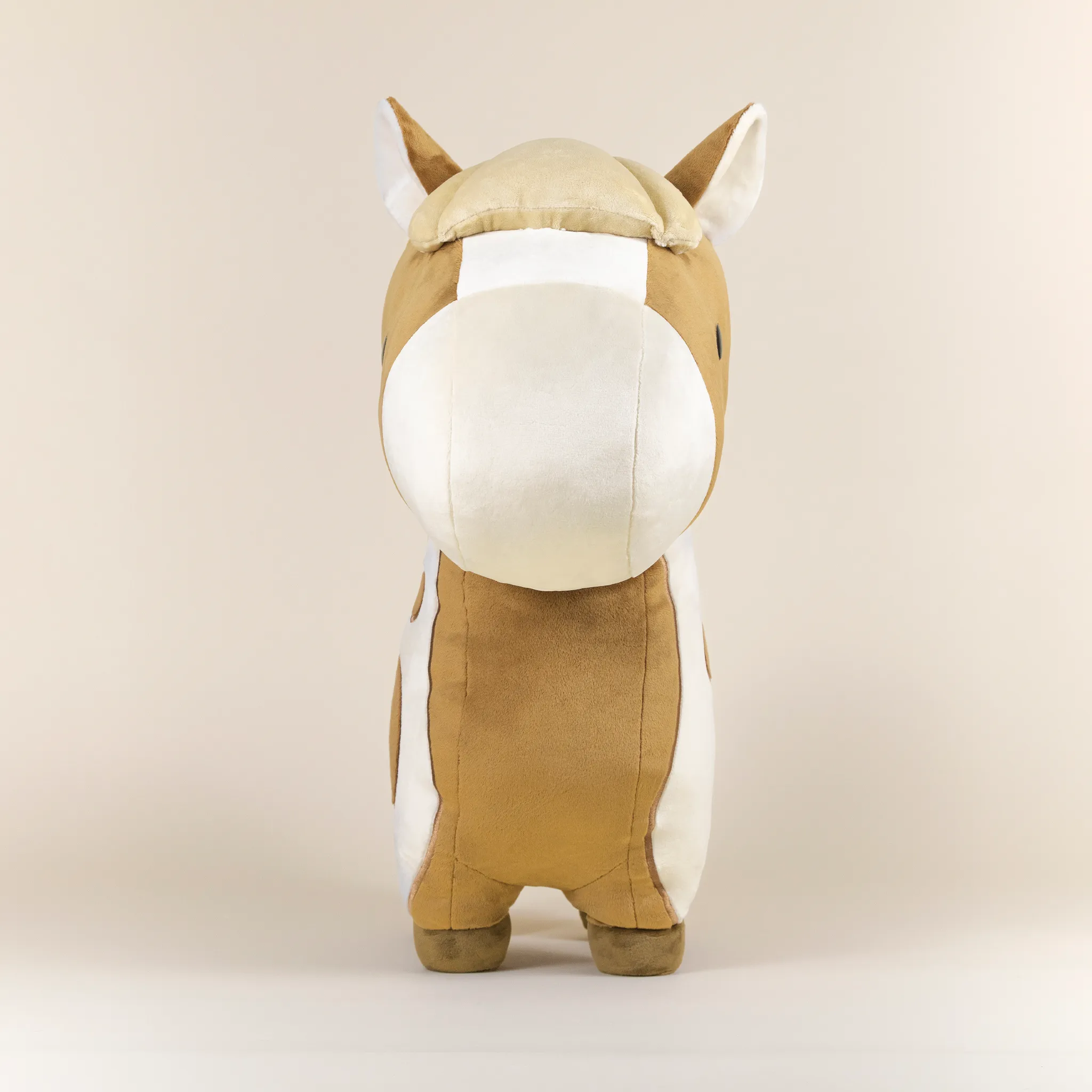 Giant Pinto the Horsi