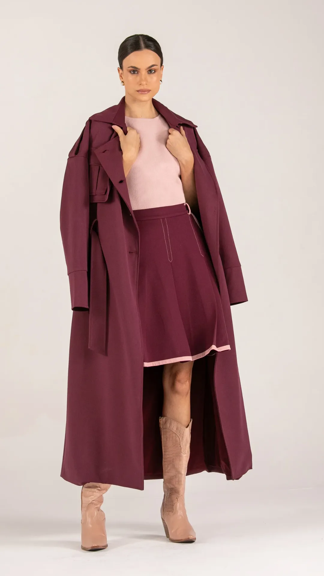 Trench Coat Longo com Sobreposio Vinho