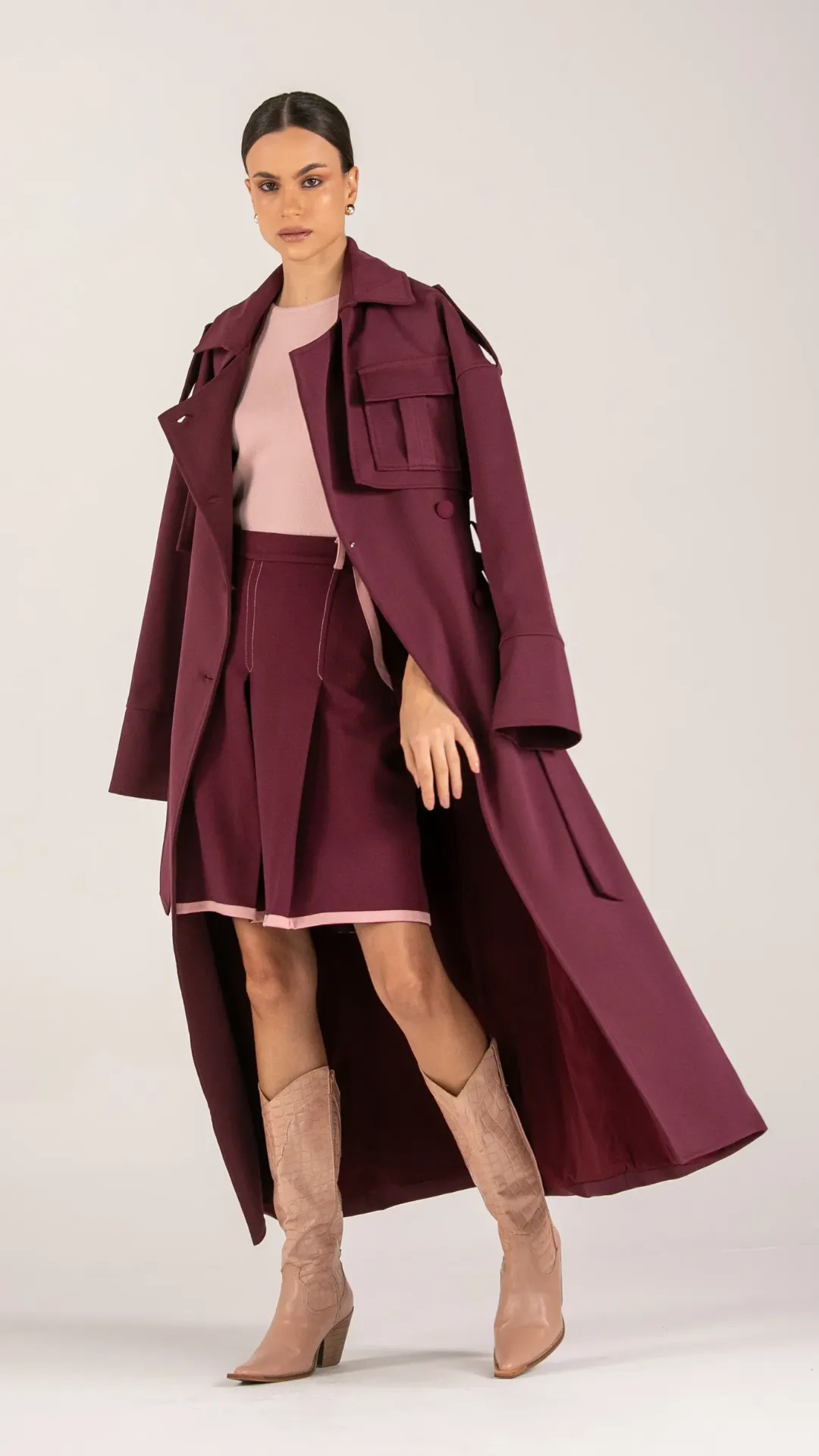 Trench Coat Longo com Sobreposio Vinho