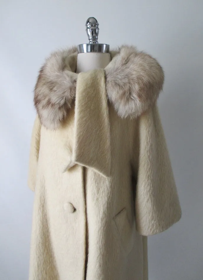  Vintage 50's Cream Ivory Fox Fur Lilli Ann Mohair Swing Coat Jacket