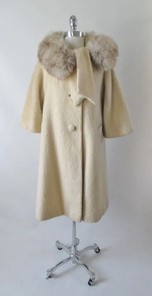  Vintage 50's Cream Ivory Fox Fur Lilli Ann Mohair Swing Coat Jacket