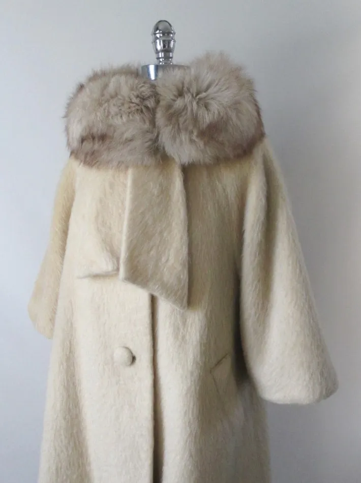  Vintage 50's Cream Ivory Fox Fur Lilli Ann Mohair Swing Coat Jacket