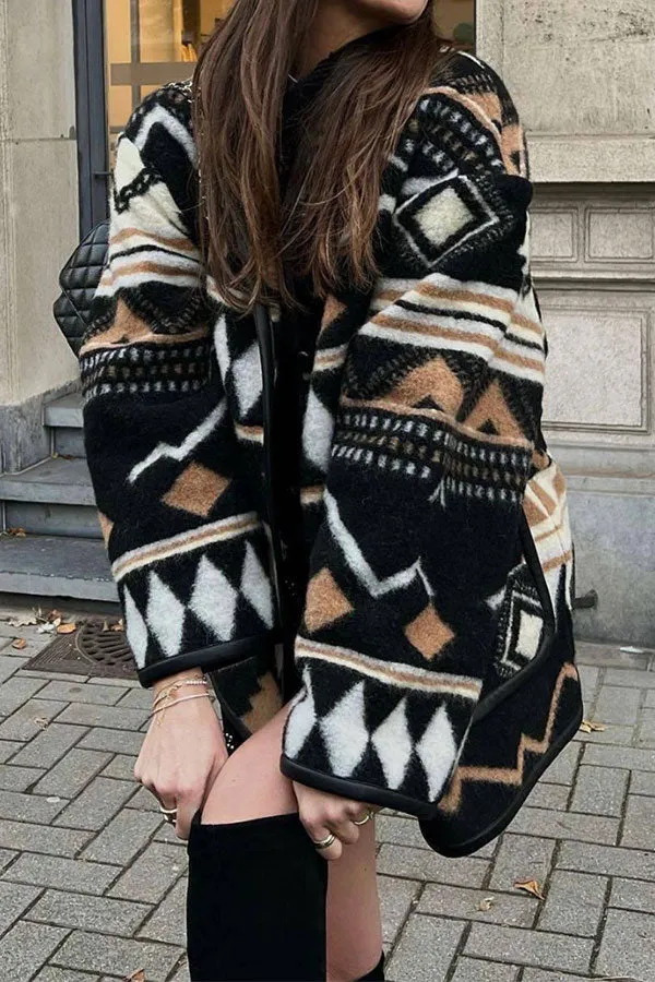 xiangtuibao Geometric Print On-trend Patch Pocket Button Coat